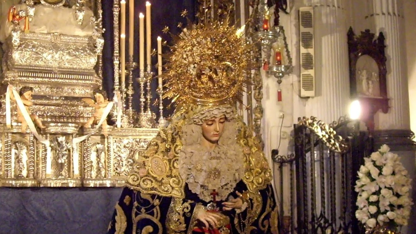 Imagen de archivo de una virgen Imagen de archivo de una virgen