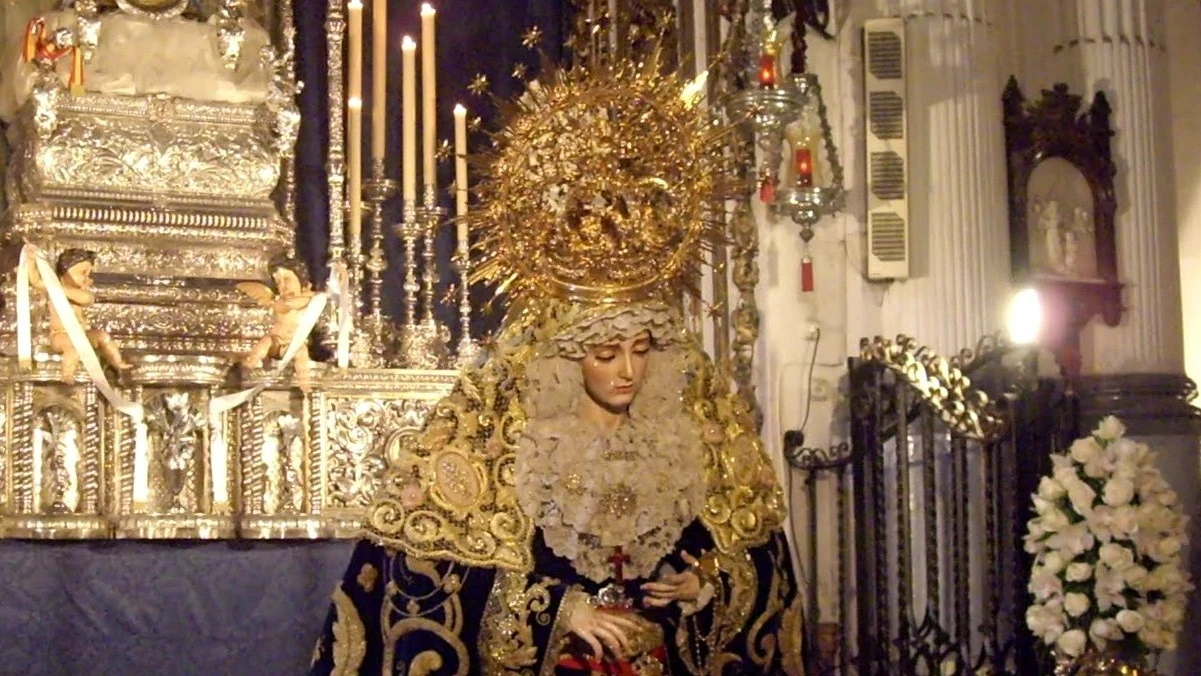 Imagen de archivo de una virgen Imagen de archivo de una virgen