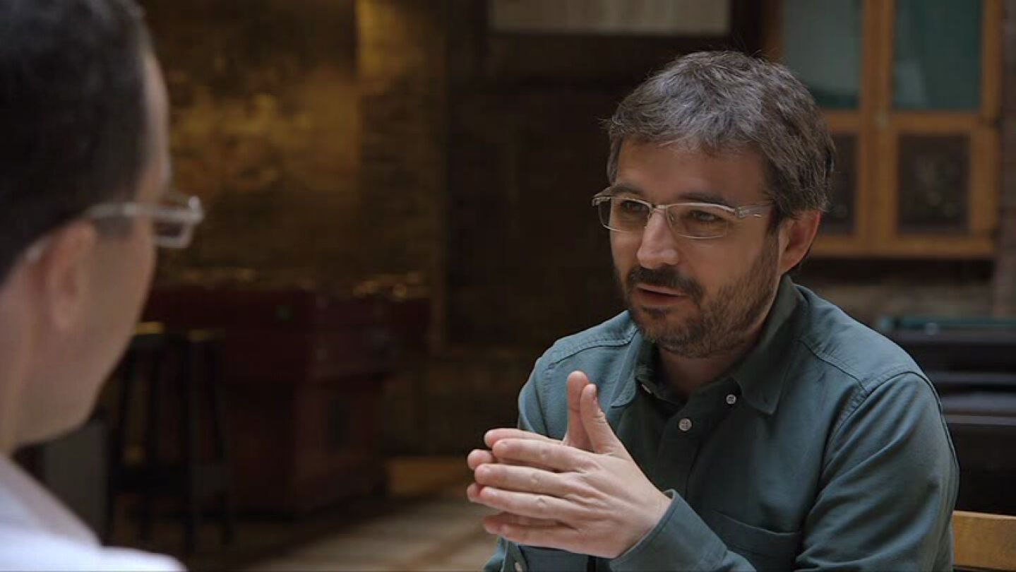 Jordi &Eacute;vole charla con Jamil Chade