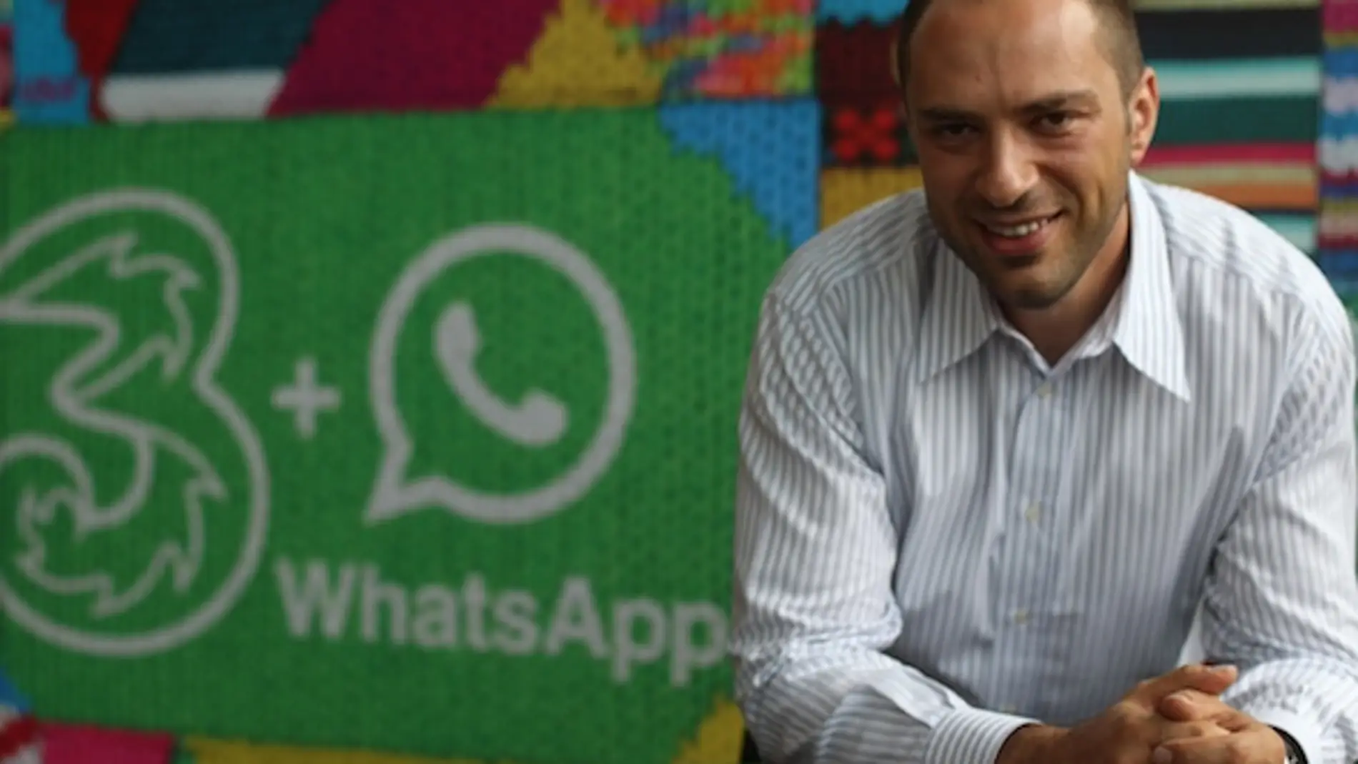 El fundador de WhatsApp pasó una infancia dura