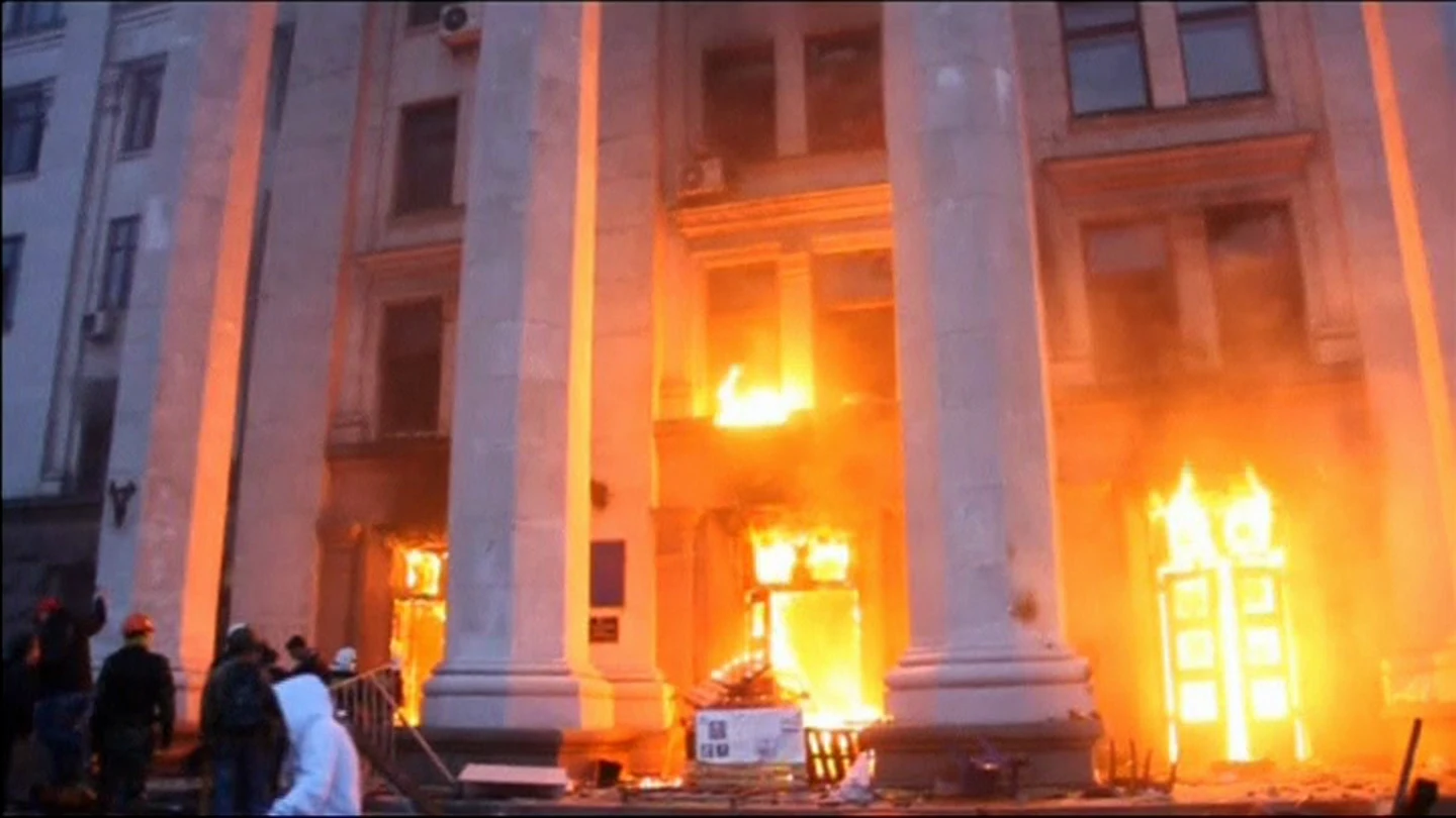 Imagen del incendio del edificio de los sindicatos en Odessa Imagen del incendio del edificio de los sindicatos en Odessa