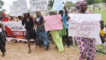 Madres de las niñas secuestradas protestando