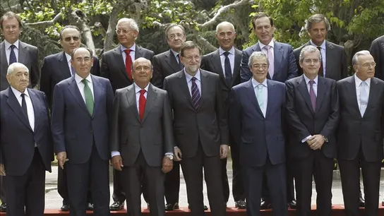 Foto de familia del presidente de Rajoy con los grandes empresarios españoles Foto de familia del presidente de Rajoy con los grandes empresarios españoles