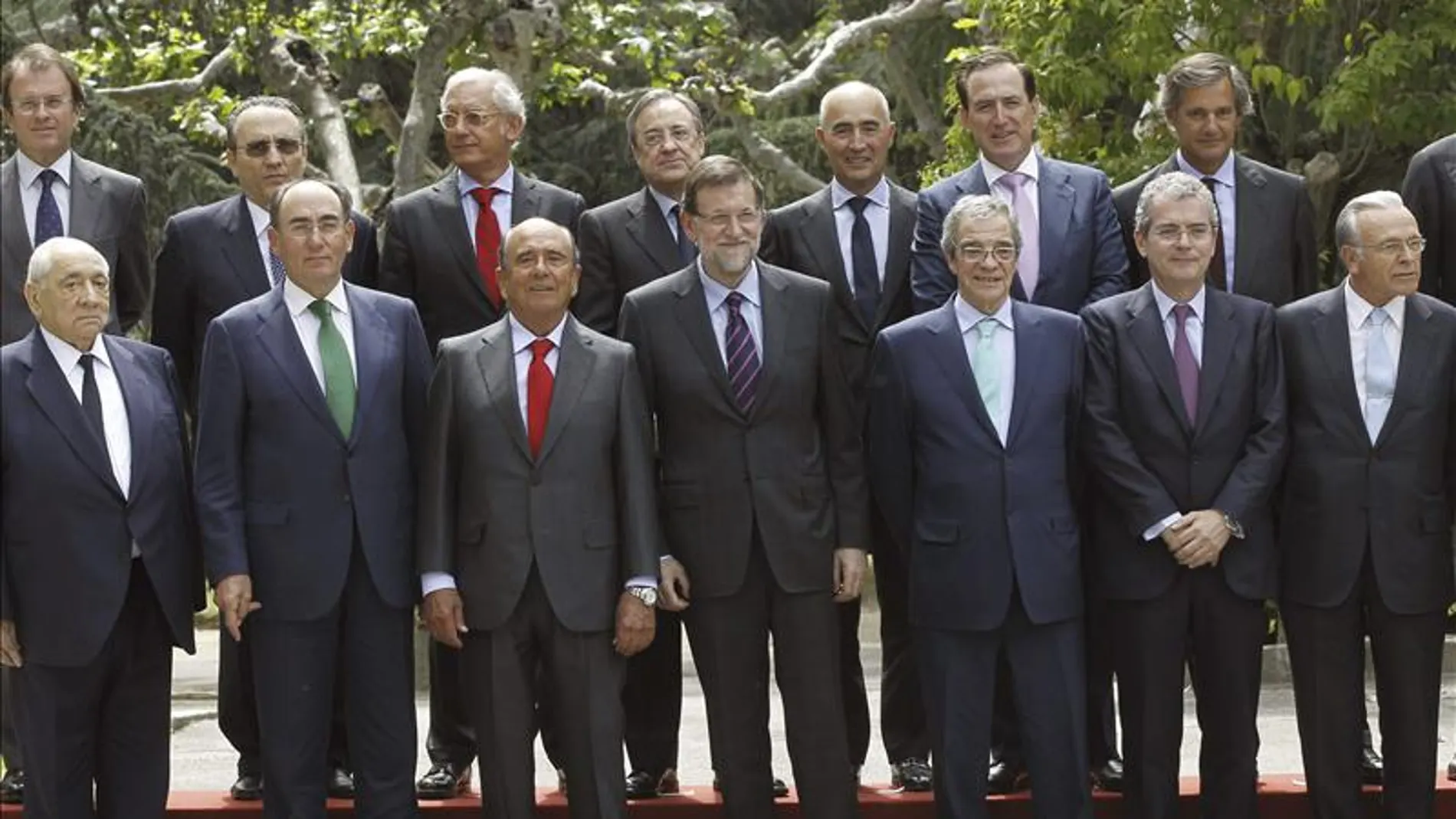 Foto de familia del presidente de Rajoy con los grandes empresarios españoles