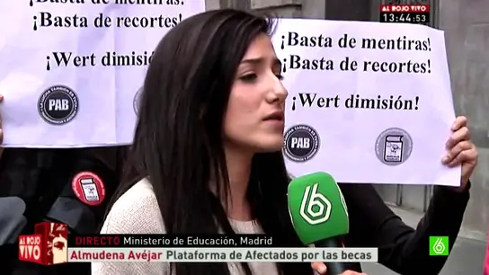 Almudena Avéjar, de la plataforma de 'Afectados por las becas' Almudena Avéjar, de la plataforma de 'Afectados por las becas'