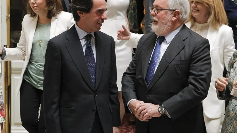 José María Aznar y Cañete en un acto electoral