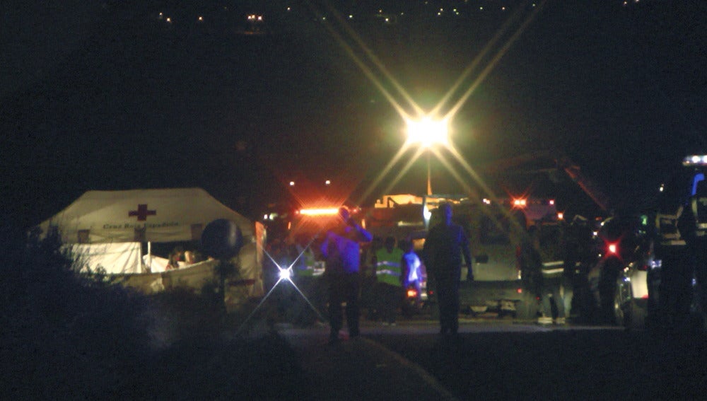 Cinco menores mueren en un accidente de autobús en Badajoz