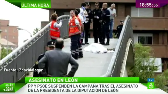 El cadáver de Isabel Carrasco en el suelo El cadáver de Isabel Carrasco en el suelo