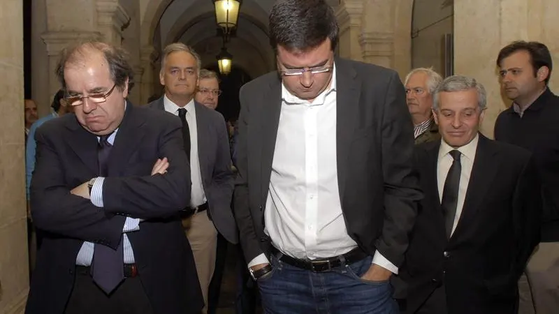 El presidente de la Junta de Castilla y León, Juan Vicente Herrera, el secretario de Organización del PSOE, Oscar López