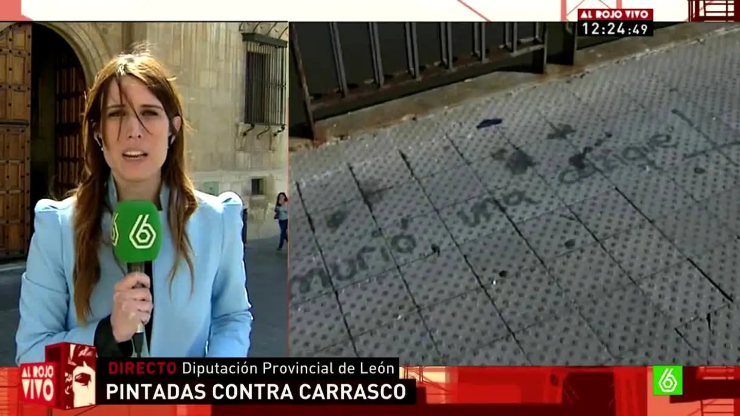 Pintadas ofensivas contra Isabel Carrasco Pintadas ofensivas contra Isabel Carrasco