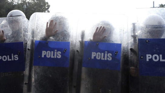Detienen a 18 personas relacionadas con la tragedia minera de Turqu&iacute;a