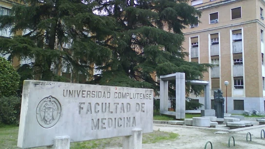 Facultad de Medicina de la Universidad Complutense de Madrid Facultad de Medicina de la Universidad Complutense de Madrid