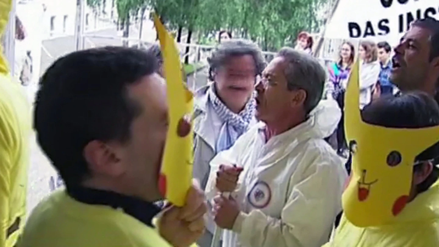 'Pikachus' contra los concejales de Santiago acusados de prevaricación 'Pikachus' contra los concejales de Santiago acusados de prevaricación