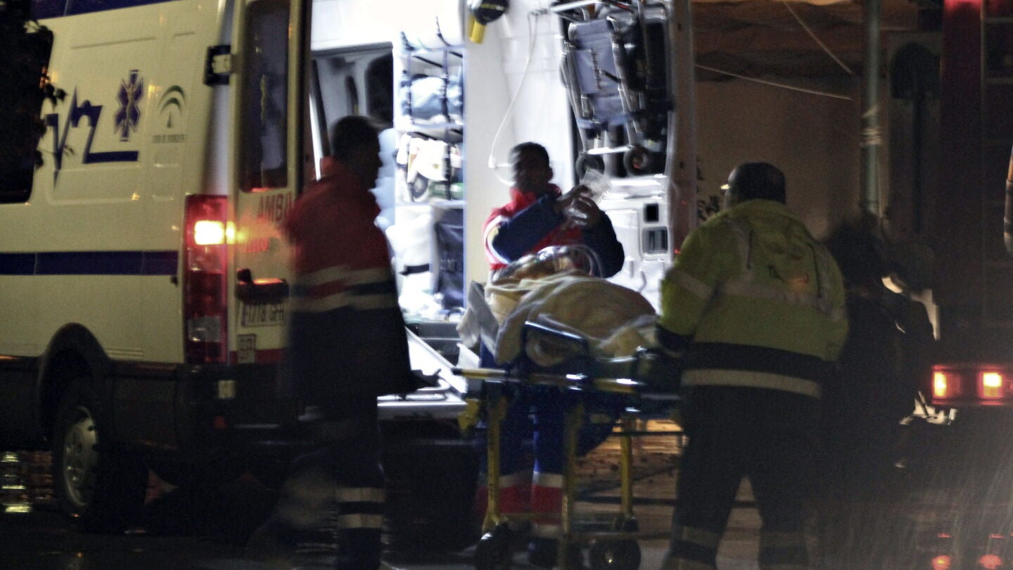 Un ni&ntilde;o de 6 a&ntilde;os muerta y dos menores muy graves en un incendio en Sevilla