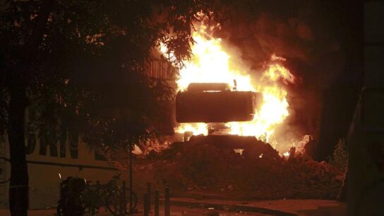 Nuevos incidentes en Sants por el desalojo y la demolici&oacute;n de Can Vies