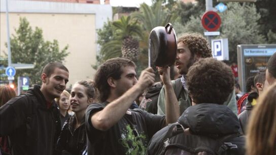 Manifestaci&oacute;n en Barcelona, en protesta por el desalojo de Can Vies