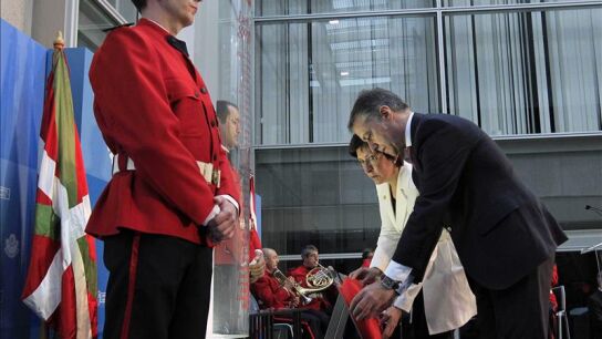 Urkullu cree "exasperante" la tardanza de ETA en desaparecer definitivamente