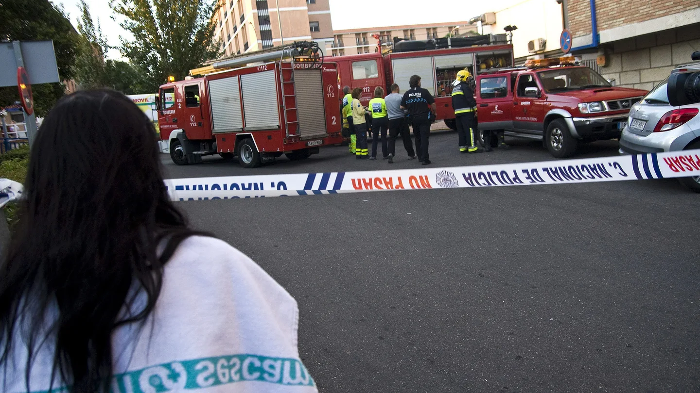 Los bomberos acuden al hospital Virgen de la Salud de Toledo para sofocar el incendio Los bomberos acuden al hospital Virgen de la Salud de Toledo para sofocar el incendio