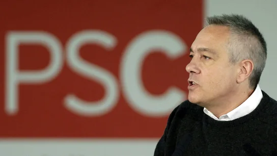 Pere Navarro dimite como líder del PSC Pere Navarro dimite como líder del PSC