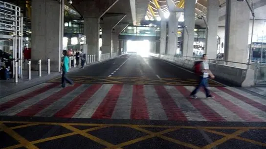 Huelga de taxistas en Madrid con 100% de seguimiento Huelga de taxistas en Madrid con 100% de seguimiento