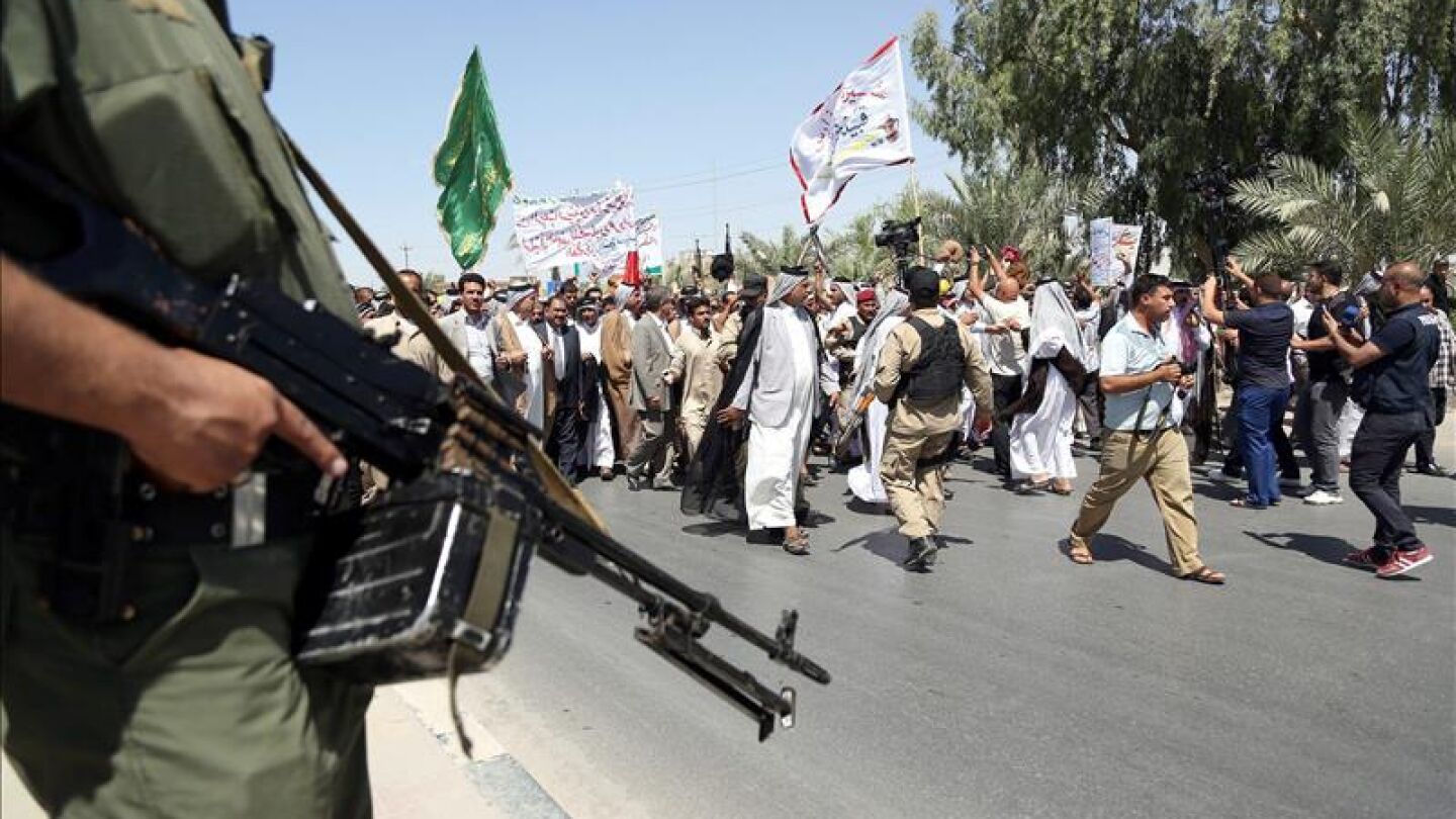 Los yihadistas sun&iacute;es rodean Bagdad por tres frentes