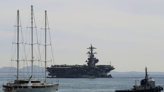 El portaaviones de la Armada estadounidense USS George H.W. Bush