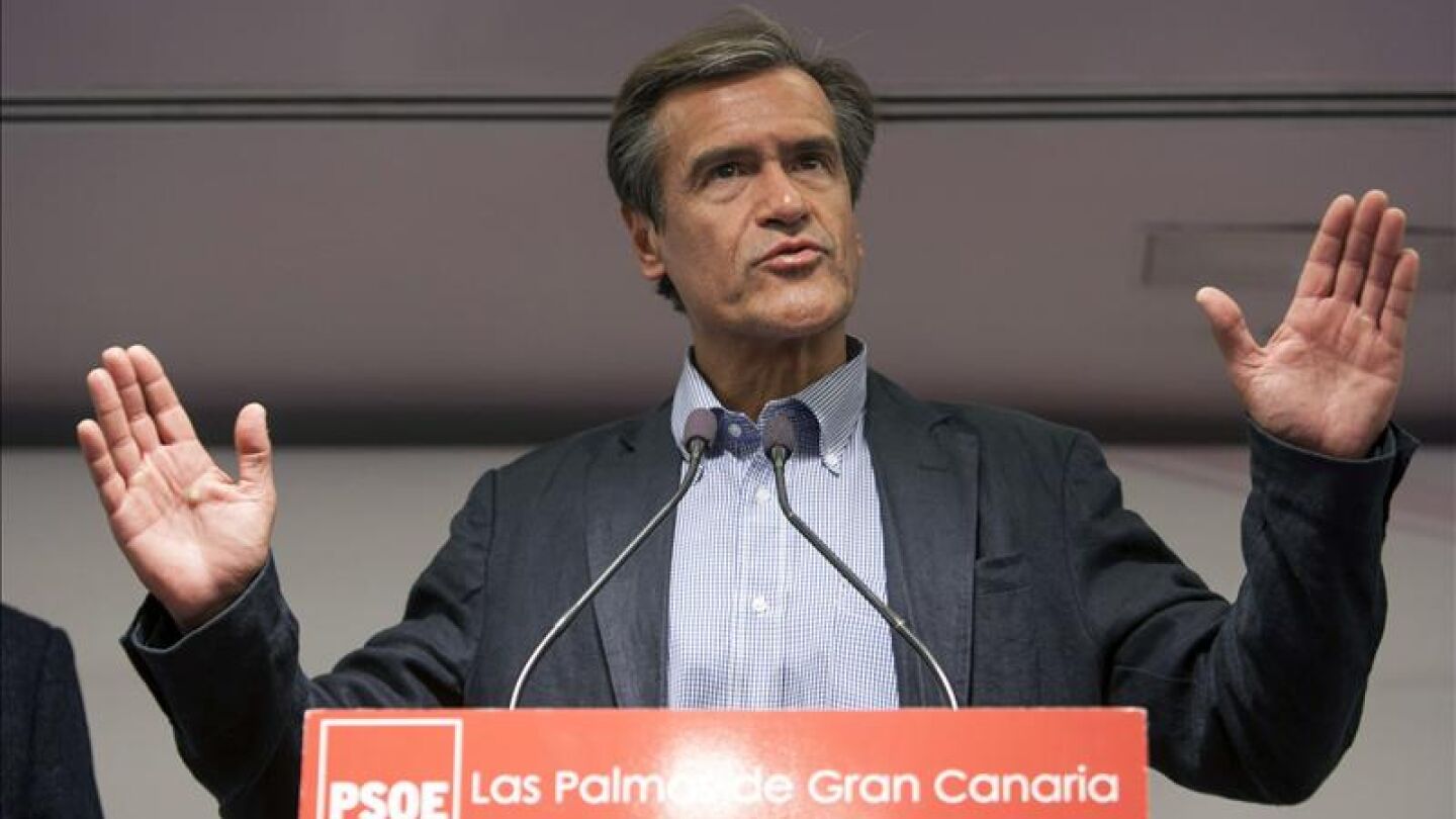  Juan Fernando L&oacute;pez Aguilar 