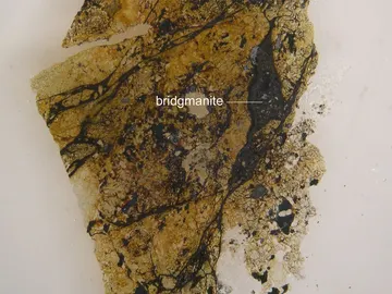 Bridgmanita, en restos de un meteorito caído hace siglos Bridgmanita, en restos de un meteorito caído hace siglos