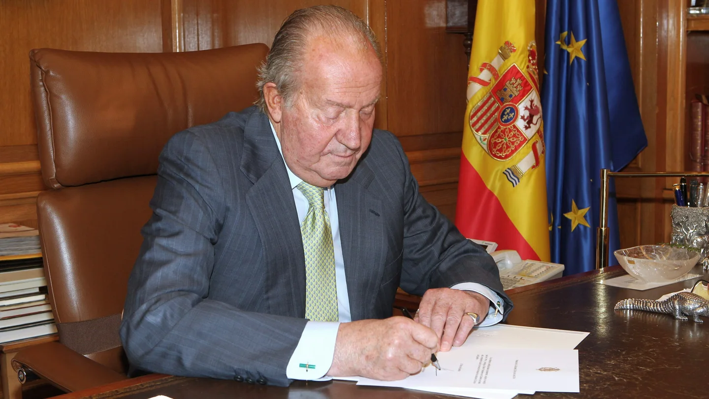 Don Juan Carlos firmará la ley orgánica para su abdicación Don Juan Carlos firmará la ley orgánica para su abdicación