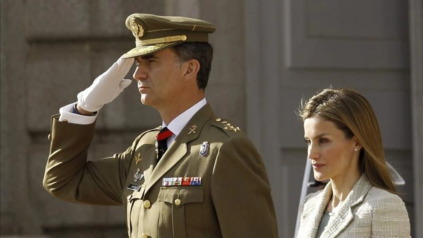 Los reyes de España durante un acto. Los reyes de España durante un acto.