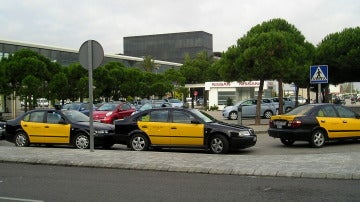 Parada de taxis en el aeropuerto de El Prat