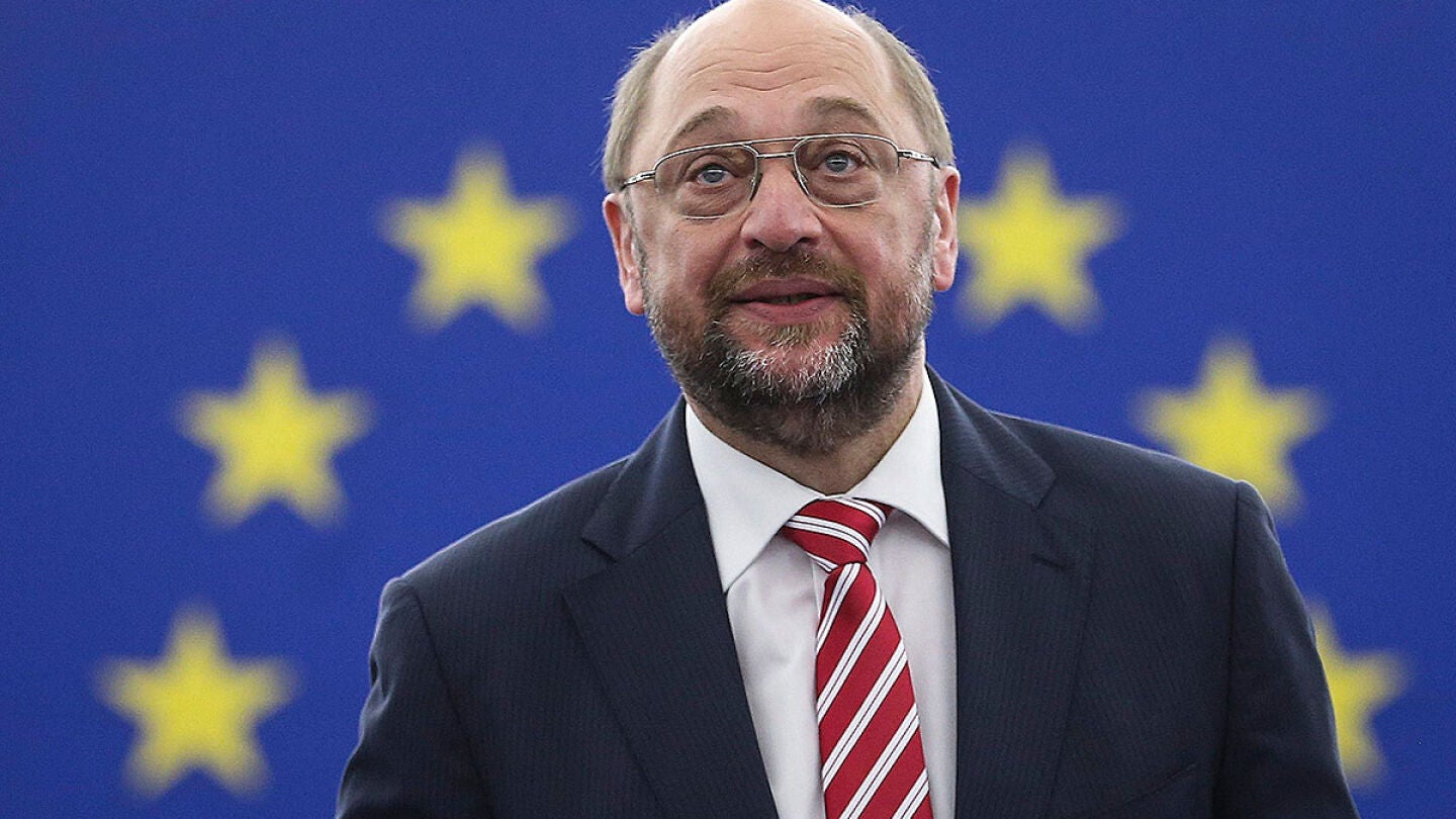 El reci&eacute;n reelegido presidente del Parlamento Europeo, Martin Schulz