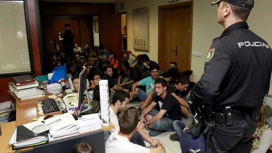 Un total de 44 estudiantes juzgados en Mallorca Un total de 44 estudiantes juzgados en Mallorca