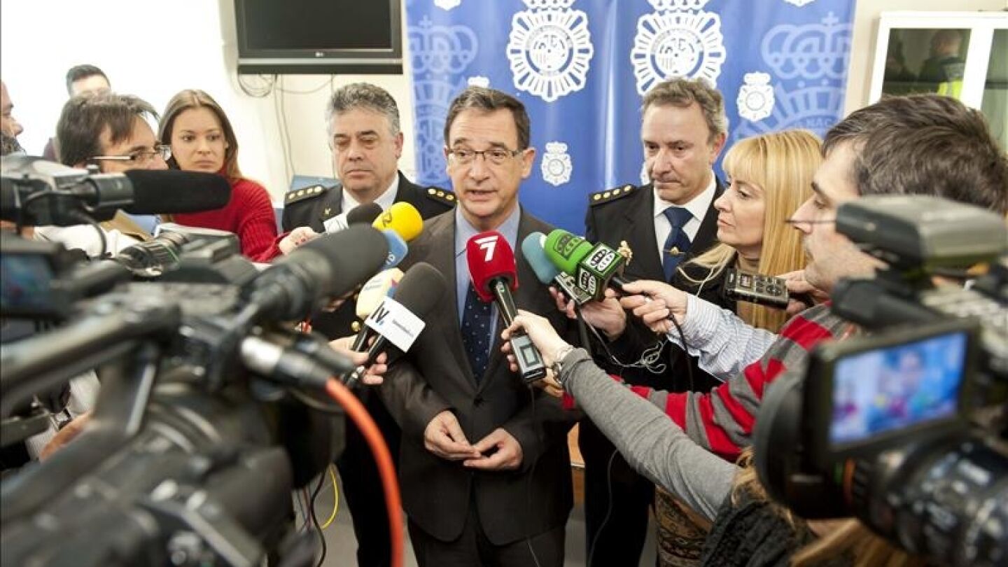 El delegado del Gobierno en Murcia, Joaqu&iacute;n Bascu&ntilde;ana