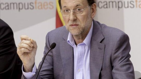 El jefe del Ejecutivo, Mariano Rajoy, durante la clausura en 2012 