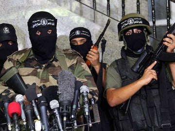 Miembros de las brigadas Al Nassir Salah Al-Dine, ala militar palestina Miembros de las brigadas Al Nassir Salah Al-Dine, ala militar palestina
