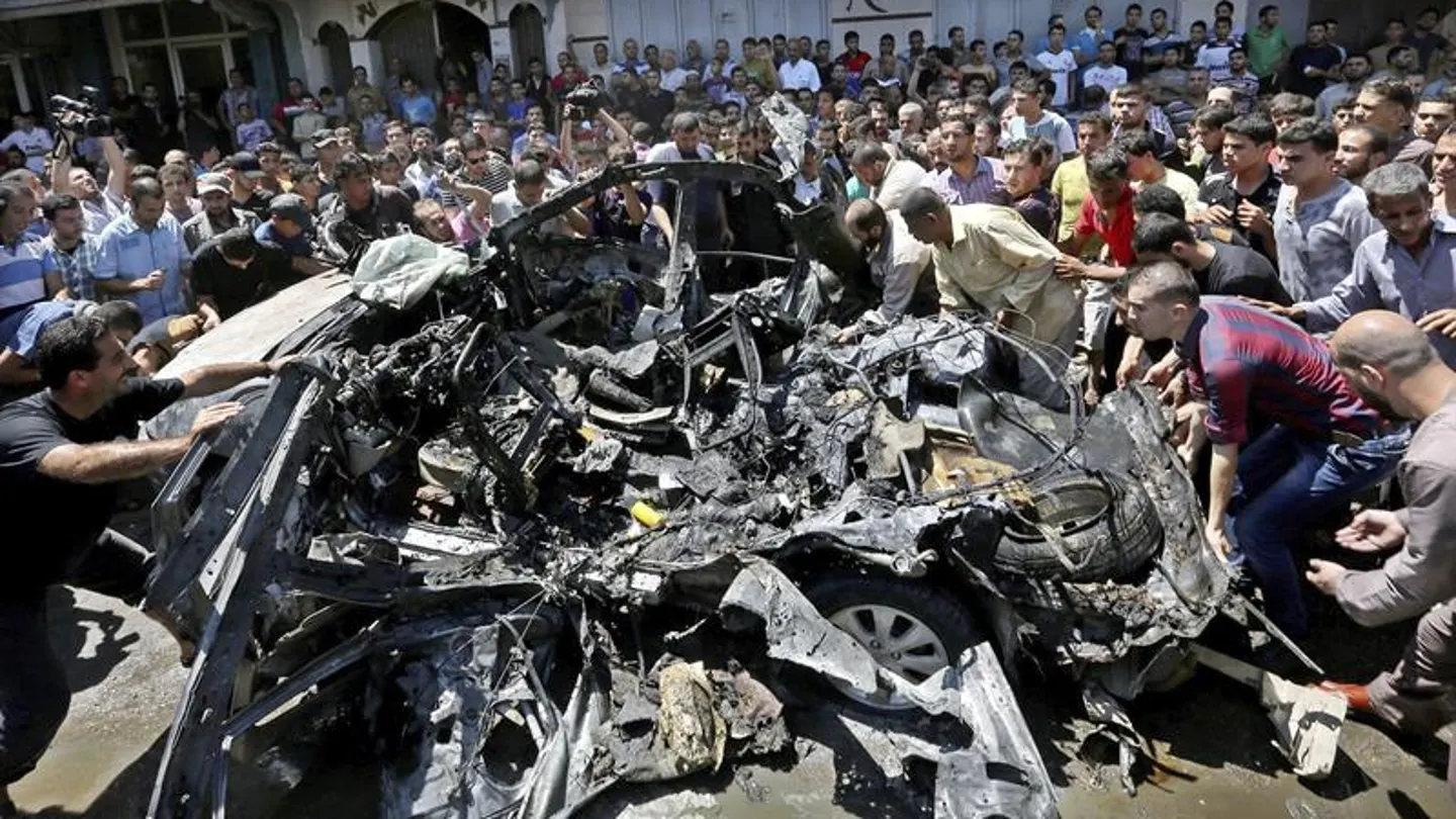 Israel bombardea la Franja de Gaza Israel bombardea la Franja de Gaza