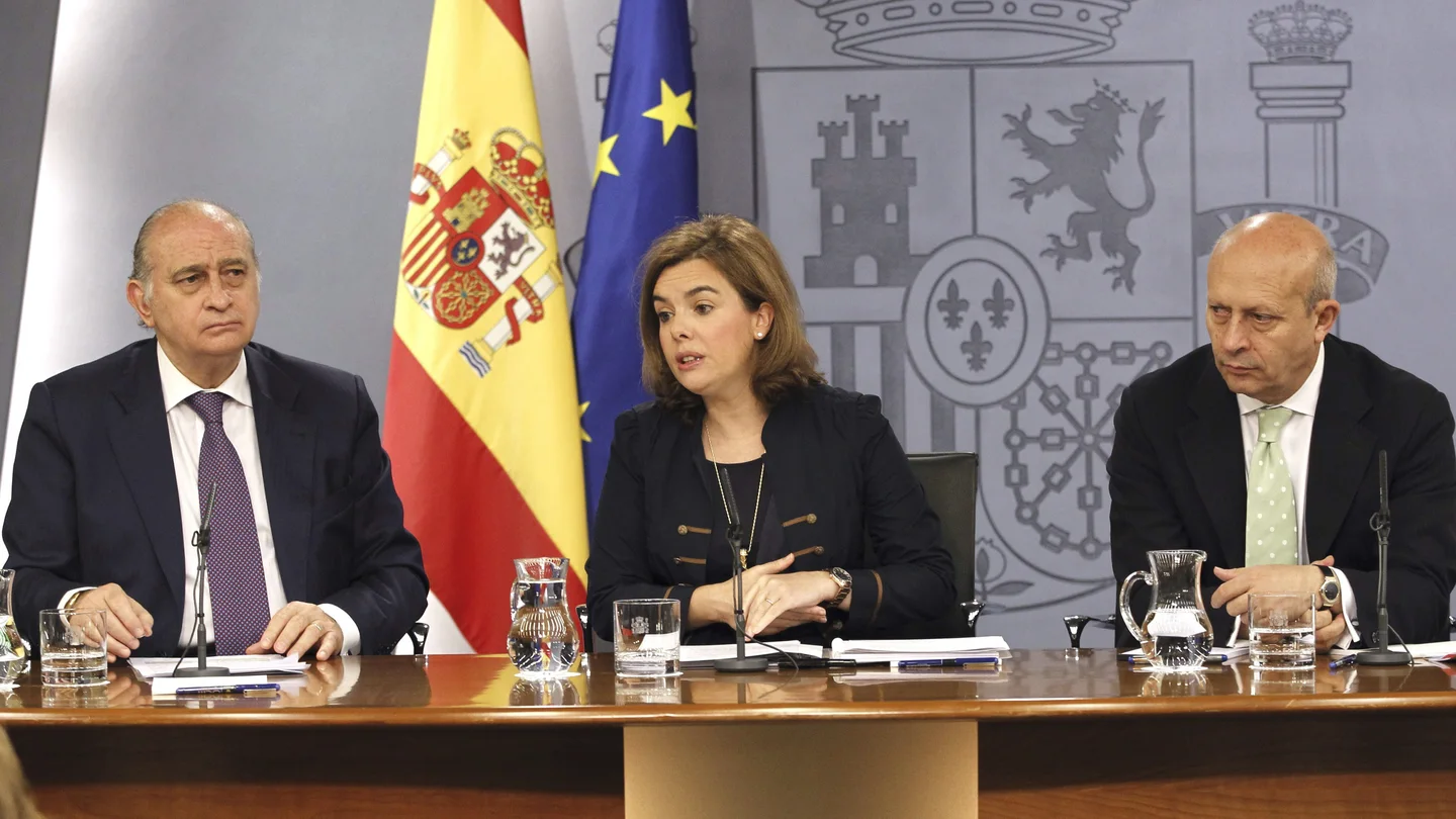 Jorge Fernández Díaz, Soraya Sáenz de Santamaría y José Ignacio Wert, después del Consejo de Ministros Jorge Fernández Díaz, Soraya Sáenz de Santamaría y José Ignacio Wert, después del Consejo de Ministros