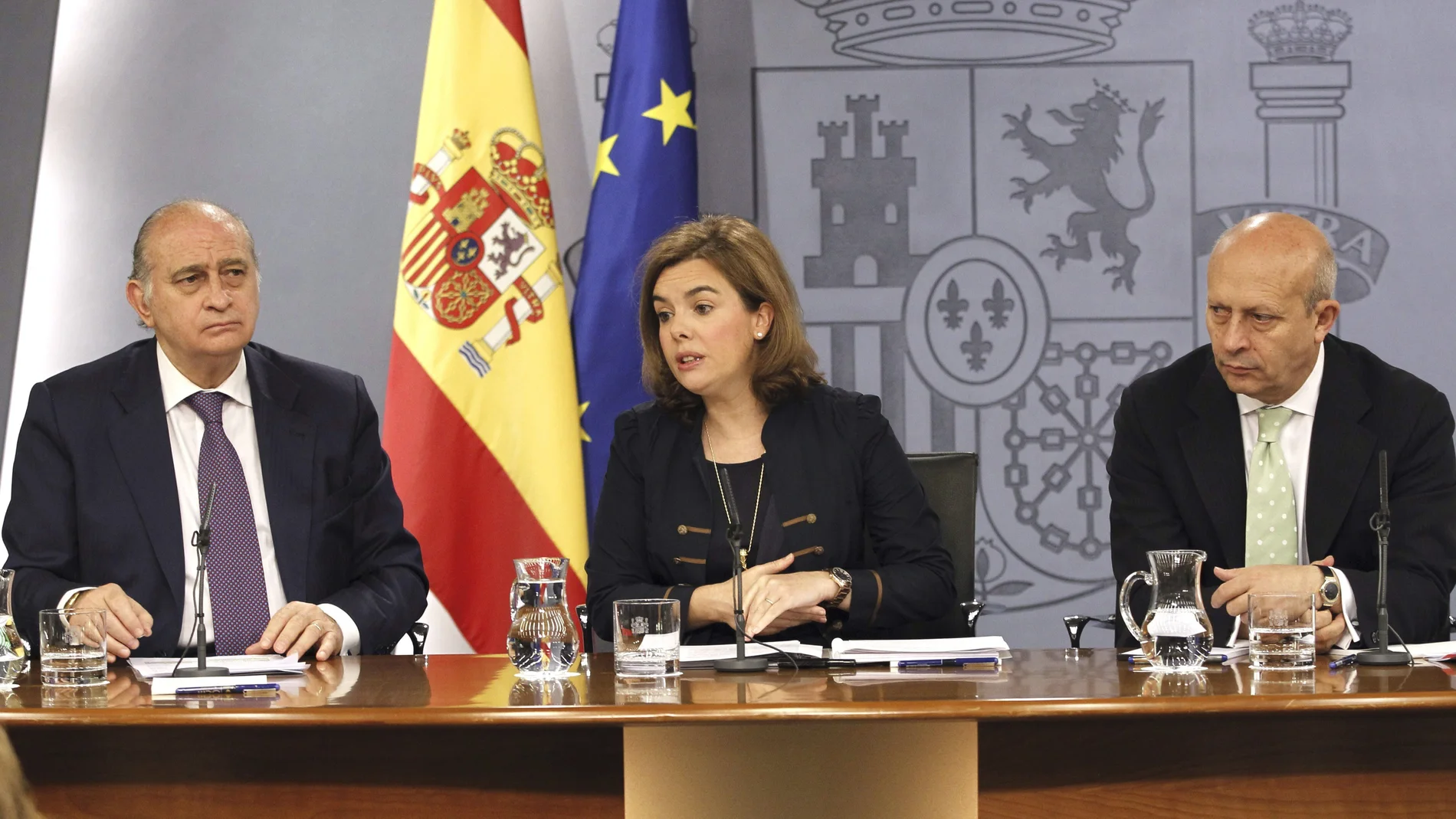 Jorge Fernández Díaz, Soraya Sáenz de Santamaría y José Ignacio Wert, después del Consejo de Ministros