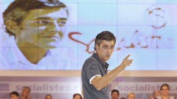 El candidato a la Secretaría General del PSOE, Eduardo Madina