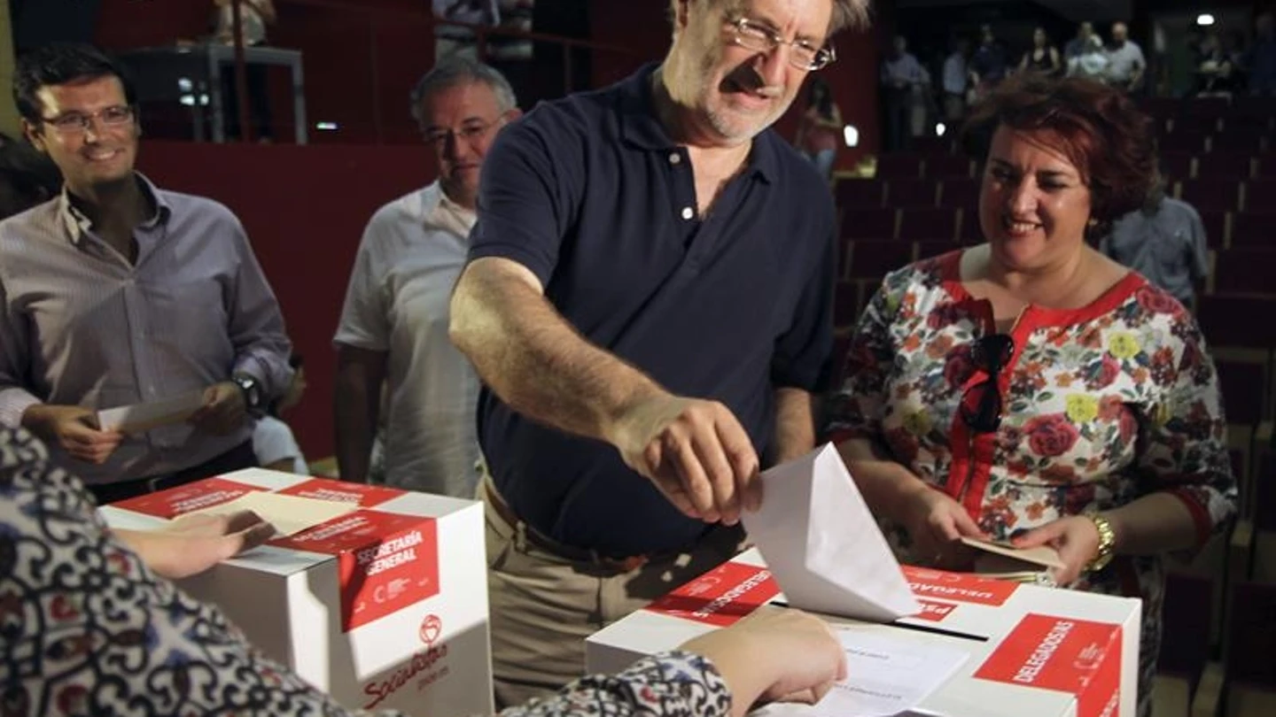Pérez Tapias es "razonablemente optimista" y confía en una alta participación Pérez Tapias es "razonablemente optimista" y confía en una alta participación