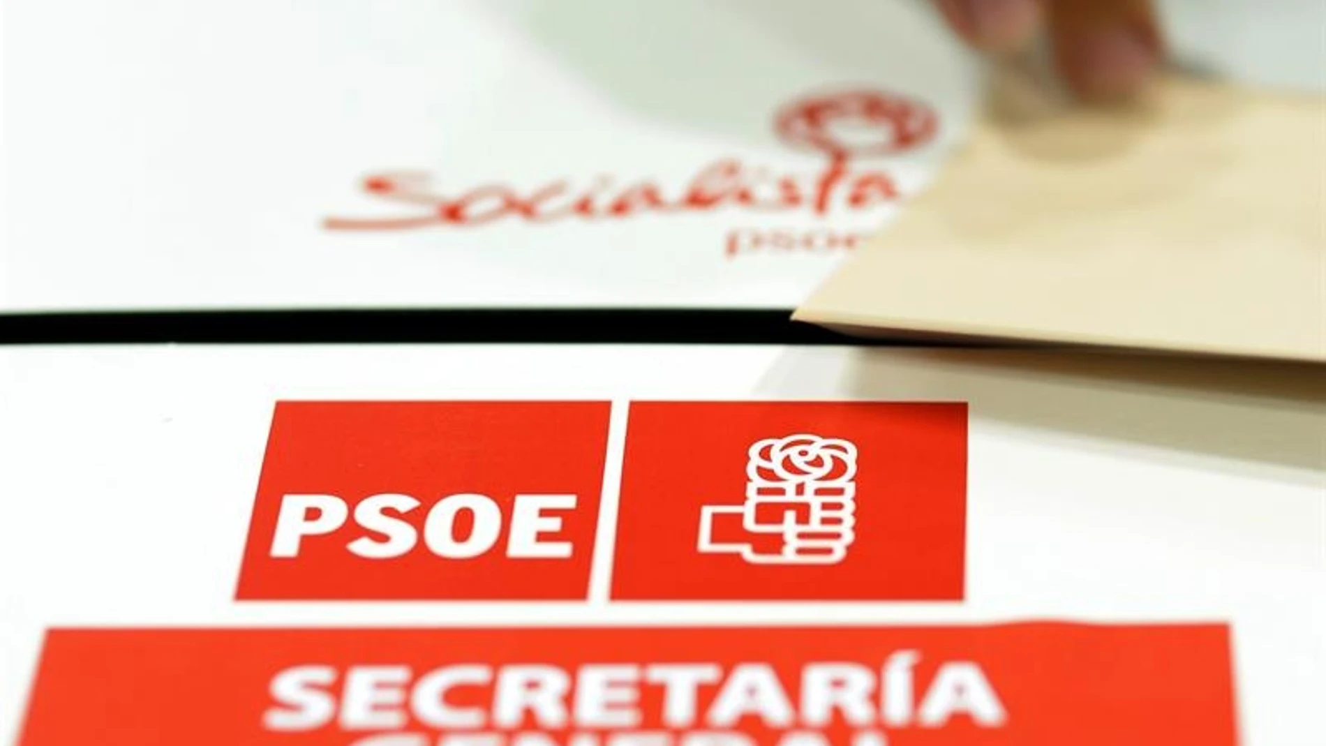 Una de las urnas utilizadas para la elección del nuevo secretario general del PSOE
