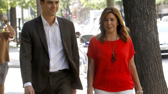Pedro S&aacute;nchez, junto a Susana D&iacute;az