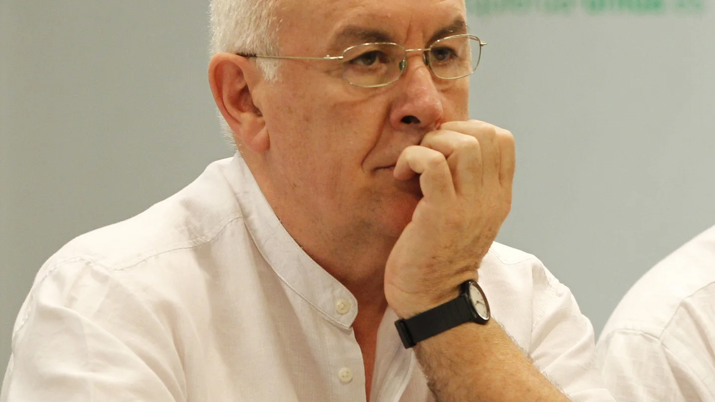 El coordinador federal de IU, Cayo Lara, durante la reunión de la Presidencia Ejecutiva Federal del partido El coordinador federal de IU, Cayo Lara, durante la reunión de la Presidencia Ejecutiva Federal del partido