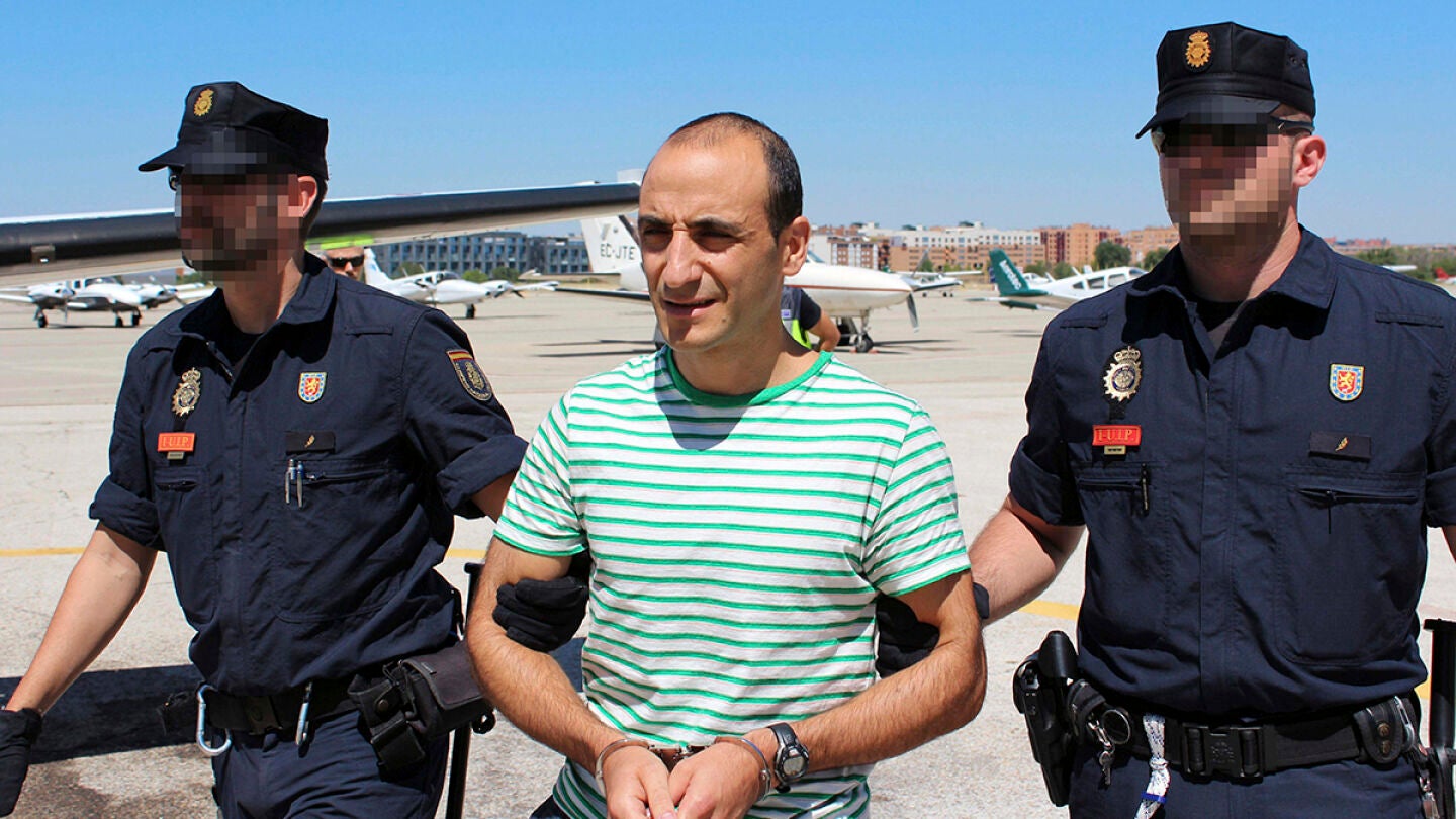 Traslado a Espa&ntilde;a del etarra Aranibar