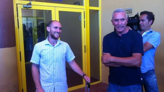 Carlos Cano y Diego Cañamero, a la salida de prisión Carlos Cano y Diego Cañamero, a la salida de prisión