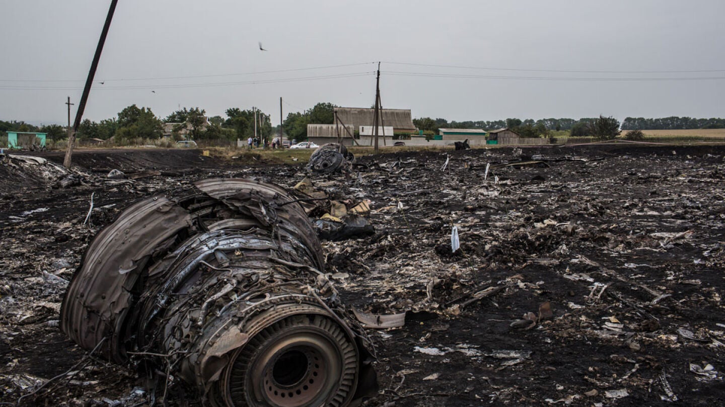 Restos del avi&oacute;n de Malaysia Airlines derribado en Ucrania