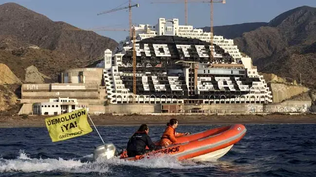 Hotel El Algarrobico