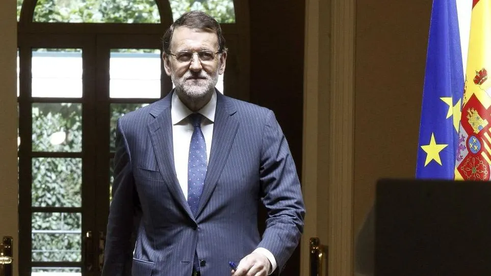 Mariano Rajoy antes de inciar su rueda de prensa