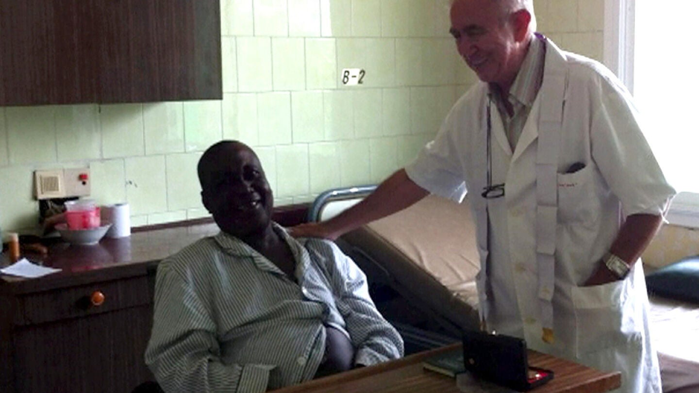 Miguel Pajares, el sacerdote espa&ntilde;ol que padece el virus del &Eacute;bola